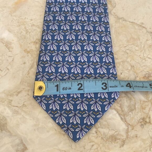 Hermes 100% Silk Owl Eyes Tie - Picture 10 of 10